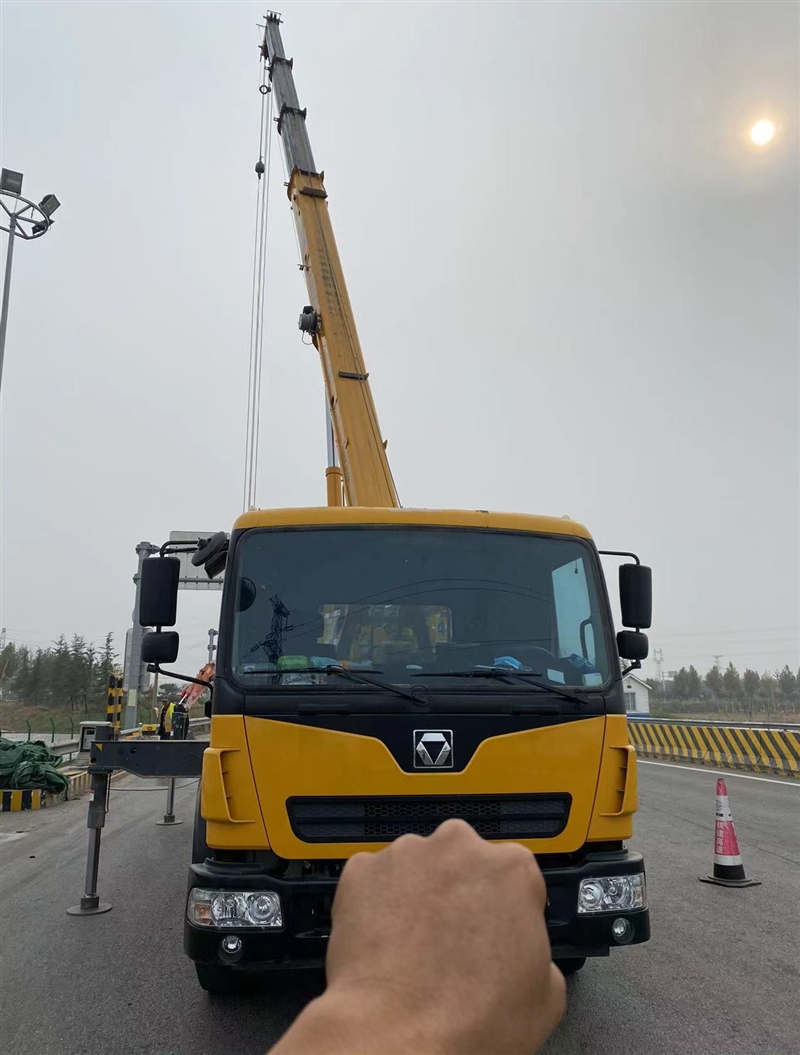 2020年4月xCT12吨，国五