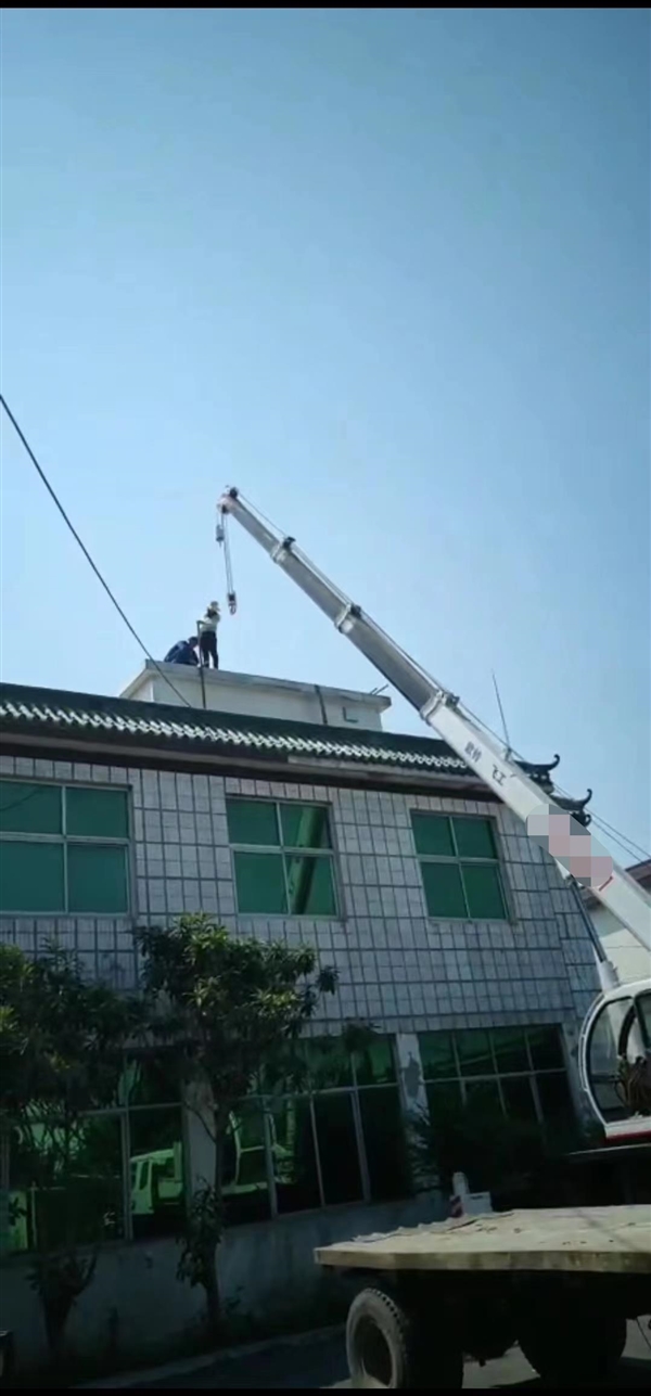 14年飞工大八吨  无手续