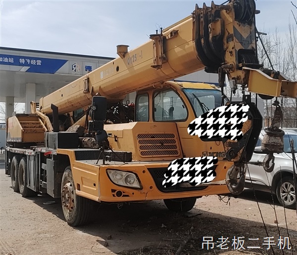 2010年徐工20B正常干活车