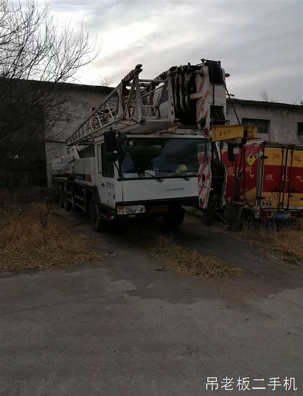 出售2012年10月中联25V5